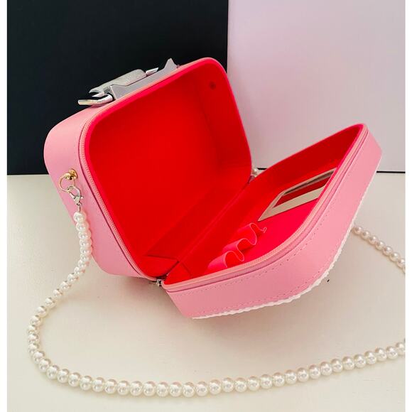 Linabell Train Case Hardshell Bag - Picture 6 of 9